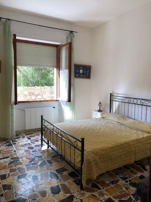 Casa Indipendente Zona Centrale ラ・マッダレーナ エクステリア 写真